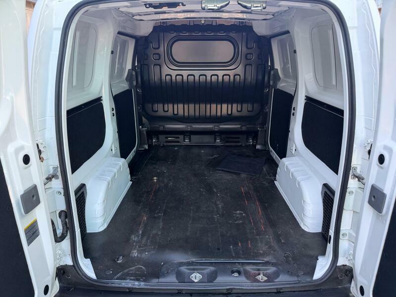 Nissan e-NV200 E Acenta Combi White #12