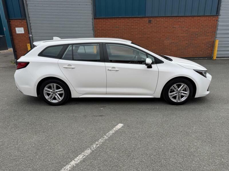 Toyota Corolla Icon Grey #2