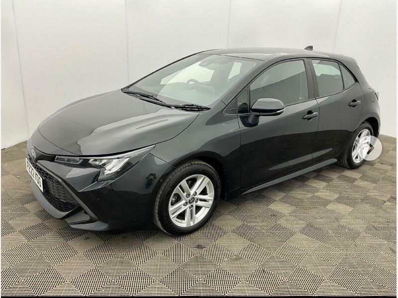 Toyota Corolla 1.8-Vvt-h-icon-tech-cvt-euro-6-ss-5dr Black