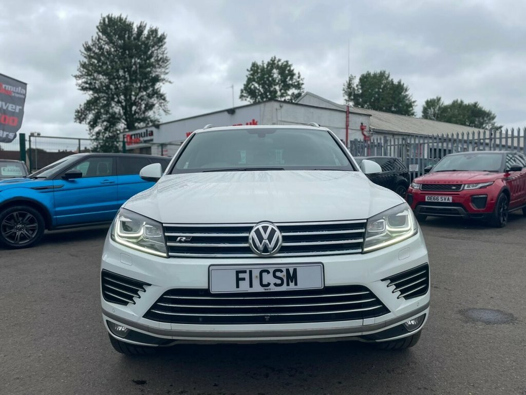 Volkswagen Touareg 3L R-line Plus RV67DNF White #5