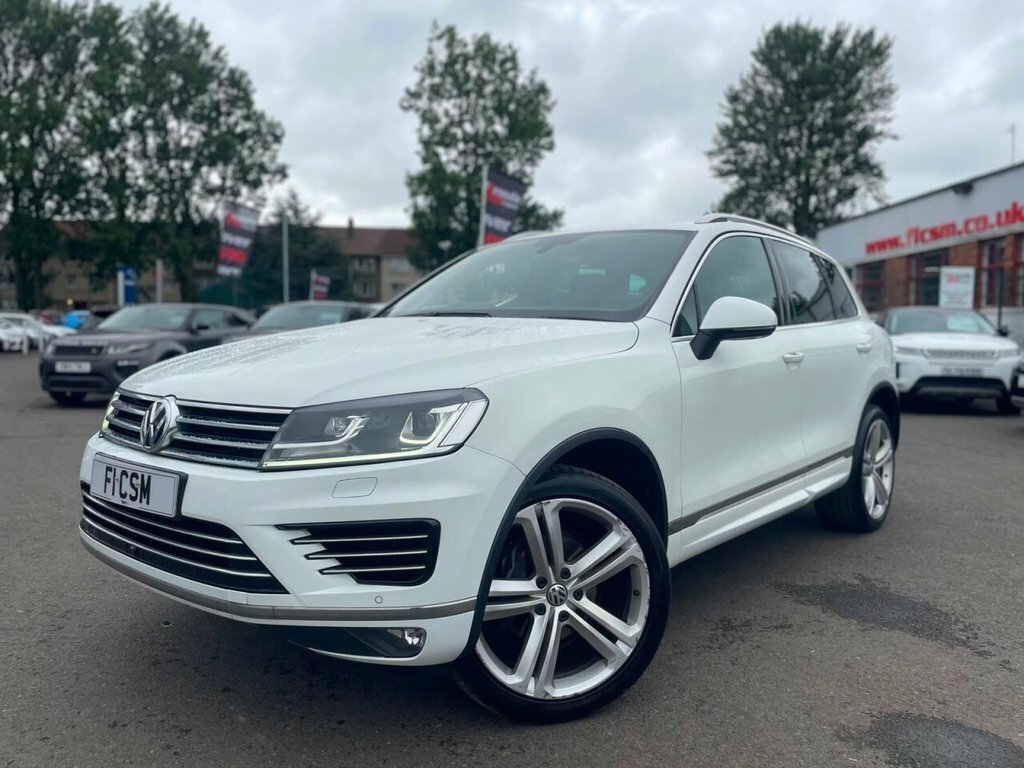 Volkswagen Touareg 3L R-line Plus White