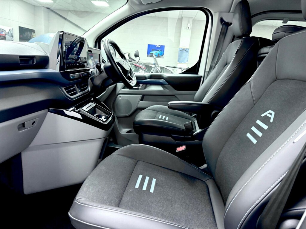 Ford Tourneo Custom 2.5 340 Duratec 16.5Kwh Titanium X L2 Euro 6 Grey #34
