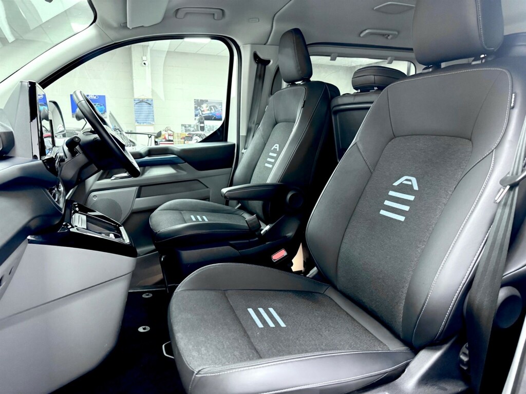 Ford Tourneo Custom 2.5 340 Duratec 16.5Kwh Titanium X L2 Euro 6 Grey #24