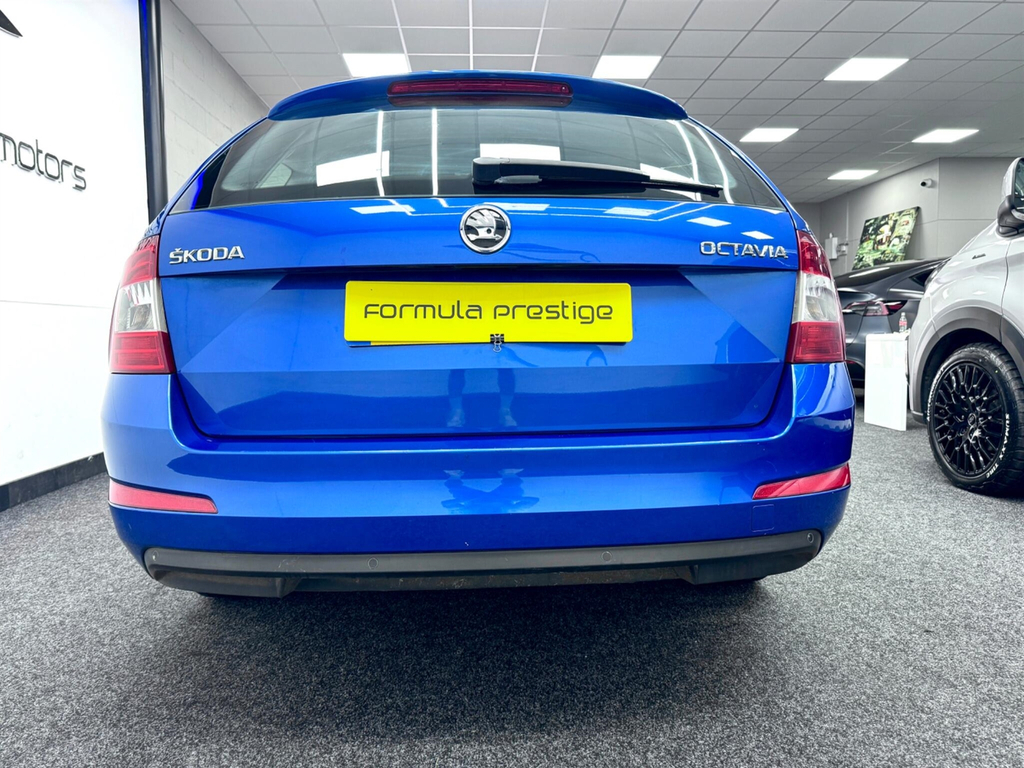 Skoda Octavia Estate 1.6 Tdi Se Euro 5 Ss 201515 Silver #22