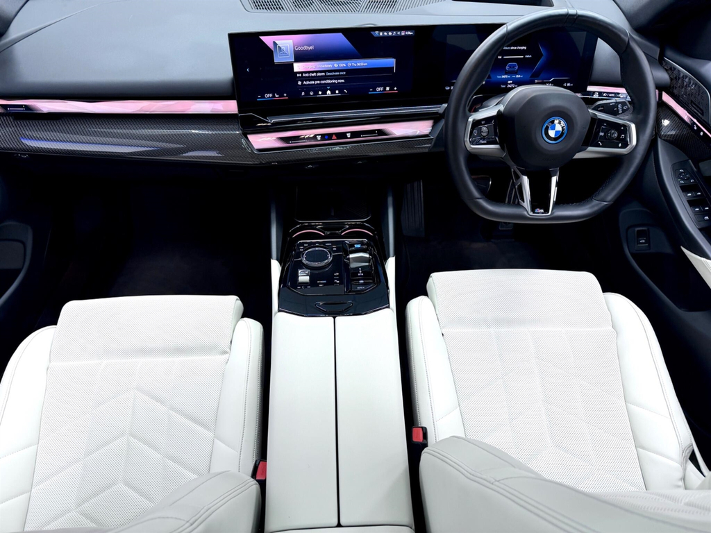 BMW i5 40 83.9Kwh M Sport Pro Touring Edrive 11 #4