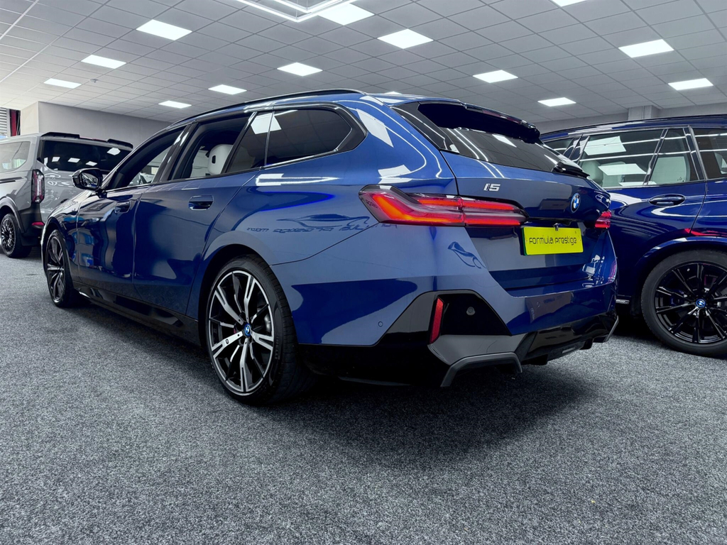 BMW i5 40 83.9Kwh M Sport Pro Touring Edrive 11 #3
