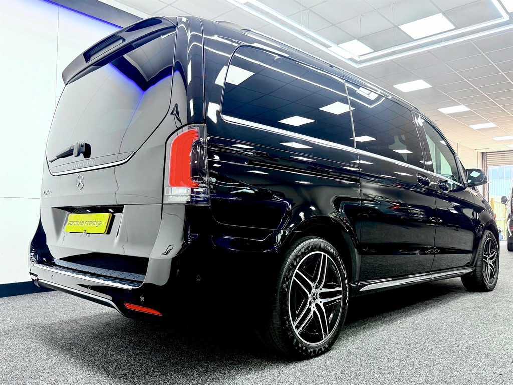 Mercedes-Benz V Class Mpv Black #14