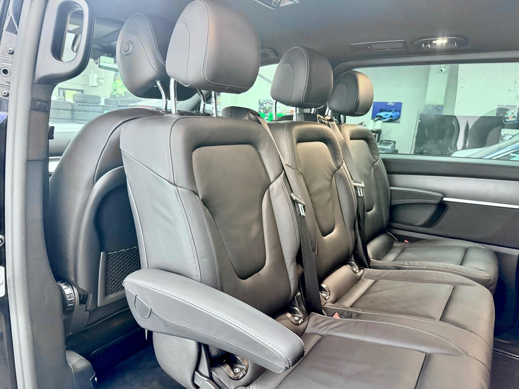 Mercedes-Benz V Class Mpv Black #8