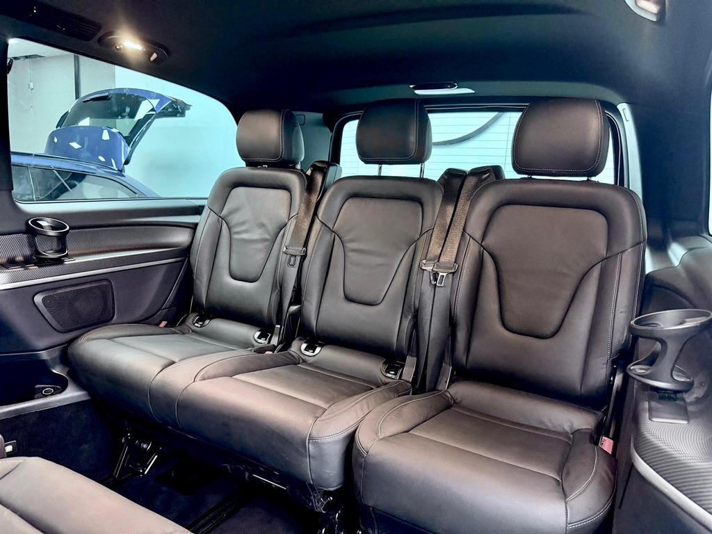 Mercedes-Benz V Class Mpv Black #16