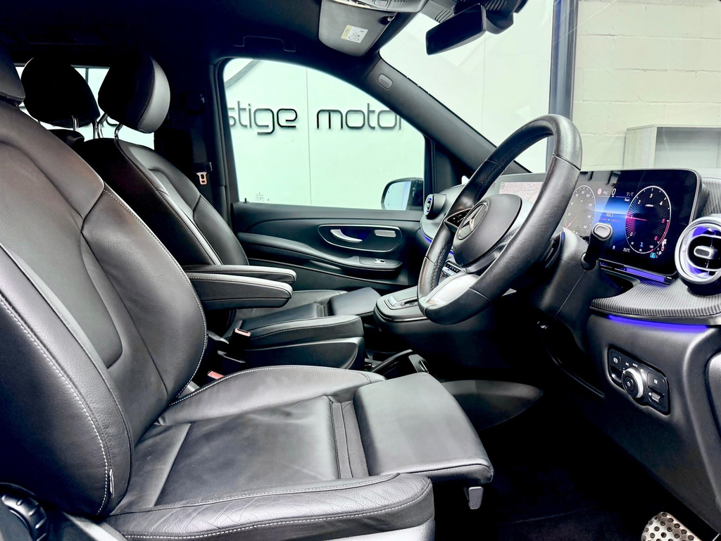 Mercedes-Benz V Class Mpv Black #32