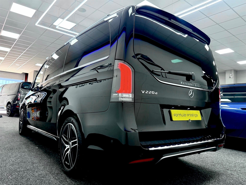 Mercedes-Benz V Class 2.0 Amg Line G-tronic Euro 6 Ss Lwb  #2