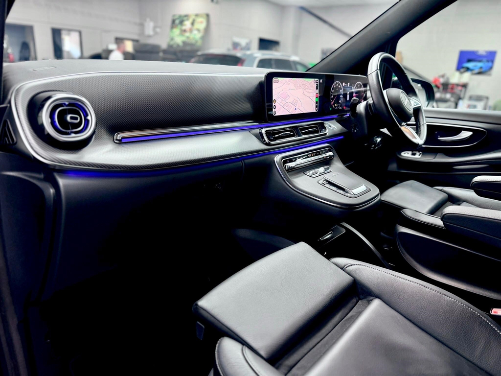 Mercedes-Benz V Class Mpv Black #33