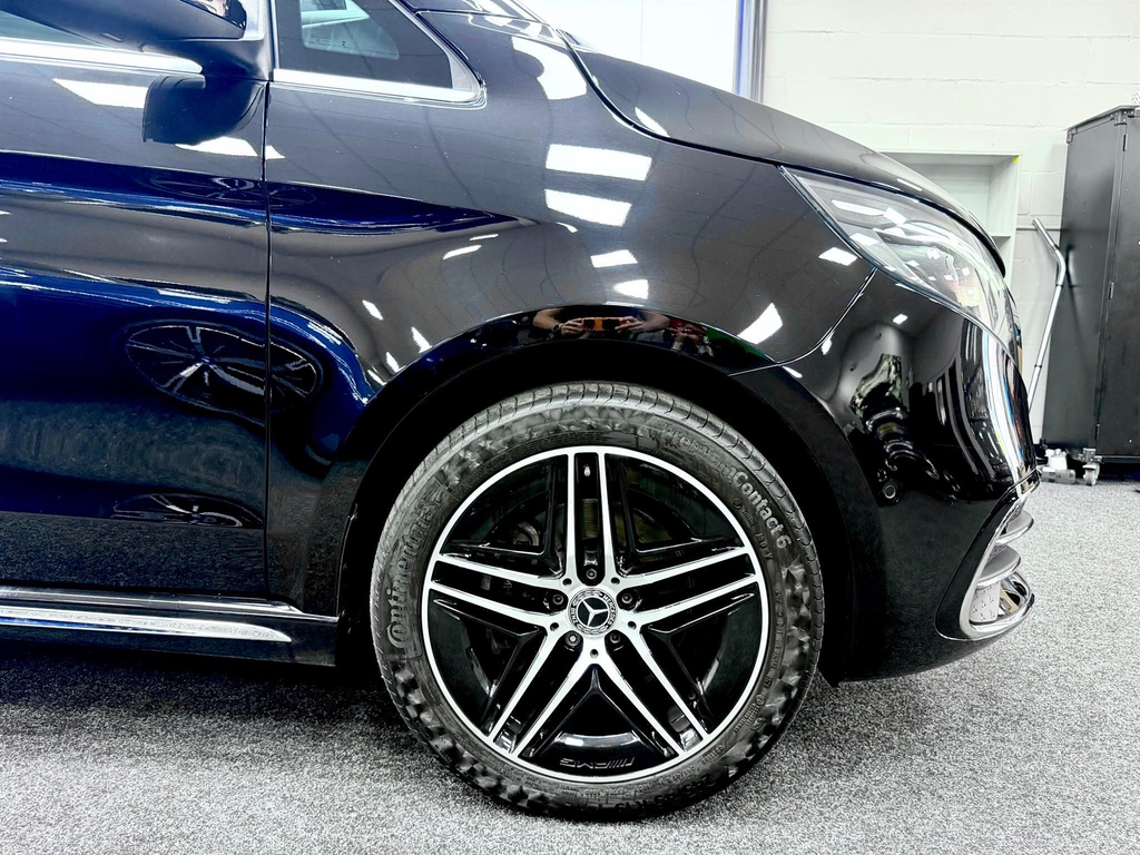 Mercedes-Benz V Class Mpv Black #11