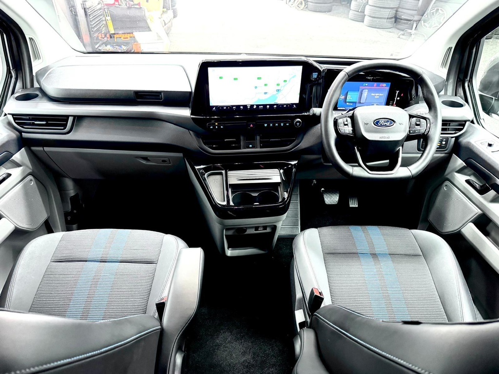 Ford Transit Custom 2.5 320 Duratec 11.8Kwh Sport Crew Van L1 H1  #4