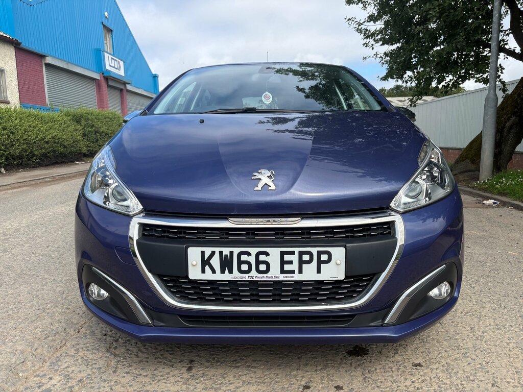 Peugeot 208 1.2 Puretech Allure Hatchback Eu KW66EPP Blue #2