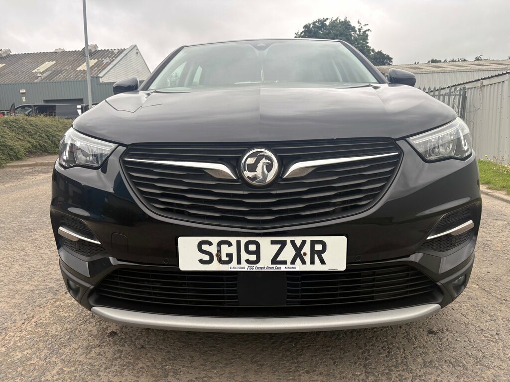 Vauxhall Grandland X 1.5 Turbo D Blueinjection Sport Nav Suv SG19ZXR Black #2
