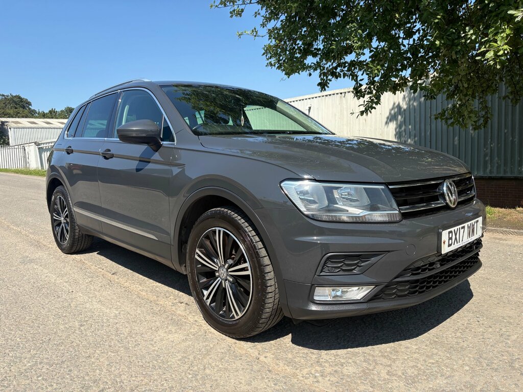 Volkswagen Tiguan 2.0 Tdi Bluemotion Tech Se Navigation Suv Dies Grey