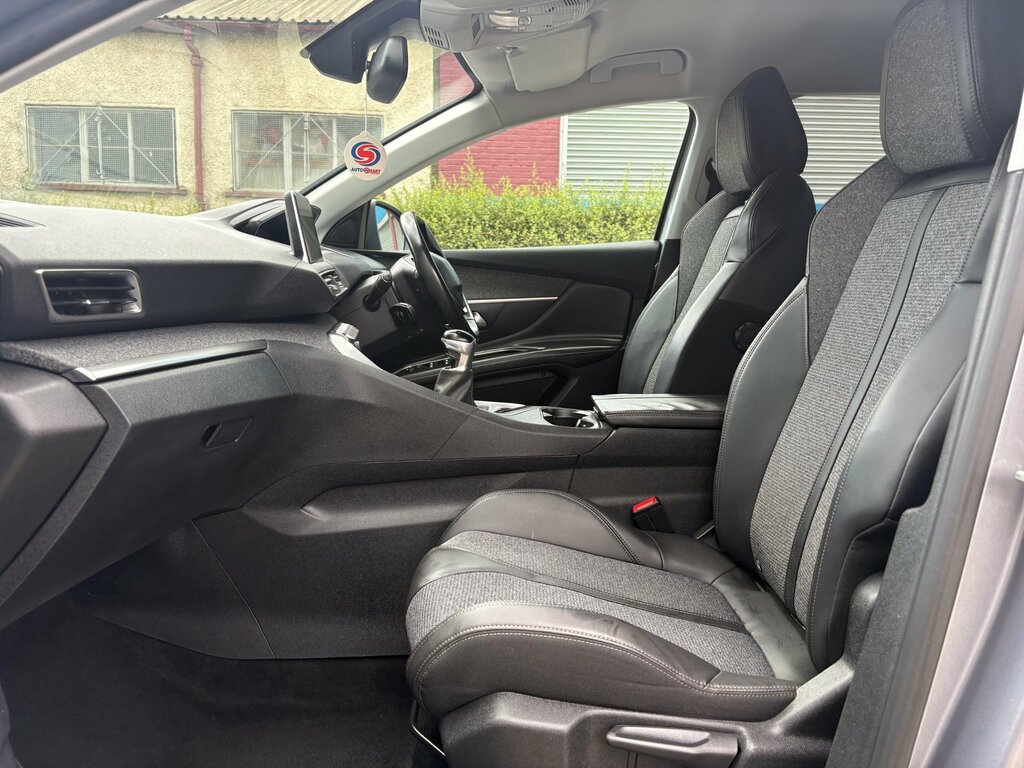 Peugeot 3008 1.2 Puretech Allure Suv Euro 6 KS18HYK Grey #6