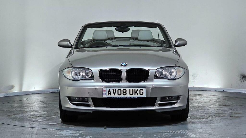 BMW 1 Series Convertible 3.0 125I Se Euro 4 200808 Silver #2