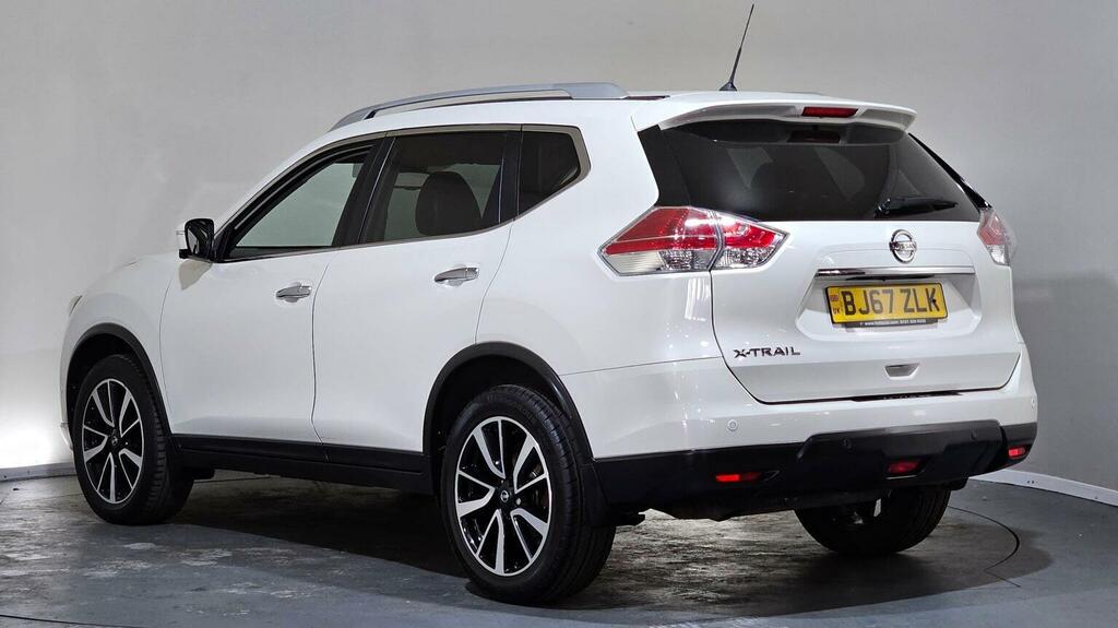 Nissan X-Trail Suv 1.6 Dci Tekna Euro 6 Ss 201767 BJ67ZLK White #4