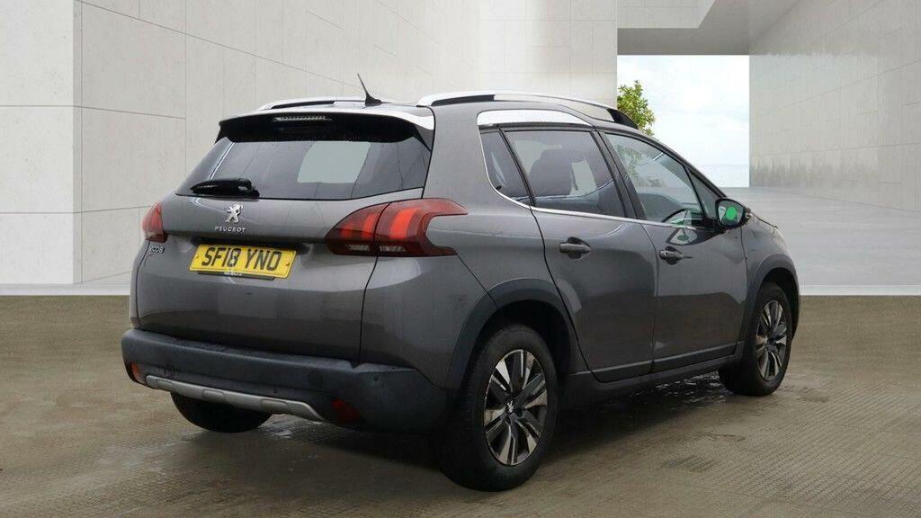 Peugeot 2008 1.2 Puretech Allure Premium Euro 6 Grey #4