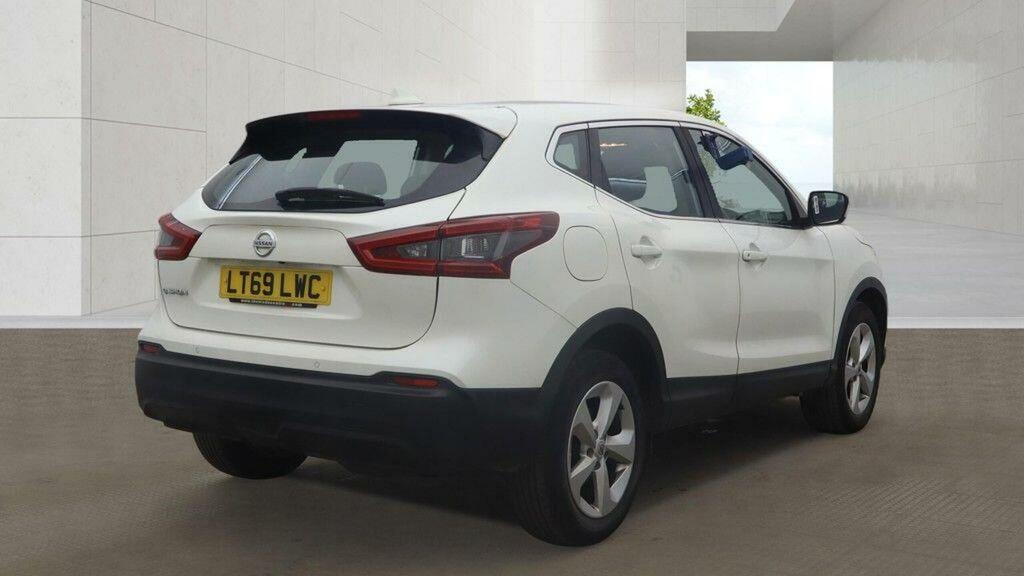 Nissan Qashqai Suv 1.5 Dci Acenta Premium Dct Euro 6 Ss 5 White #4