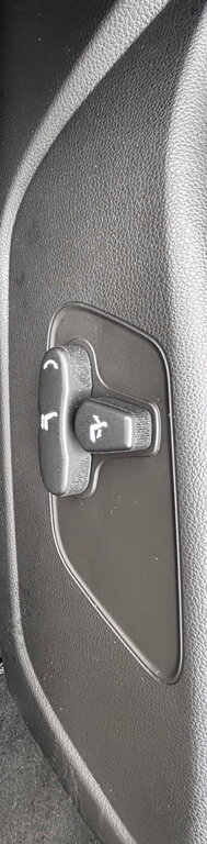 SsangYong Tivoli Hatchback Grey #16