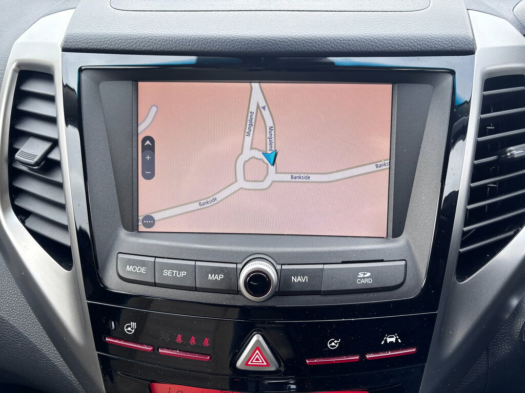 SsangYong Tivoli Hatchback Grey #13