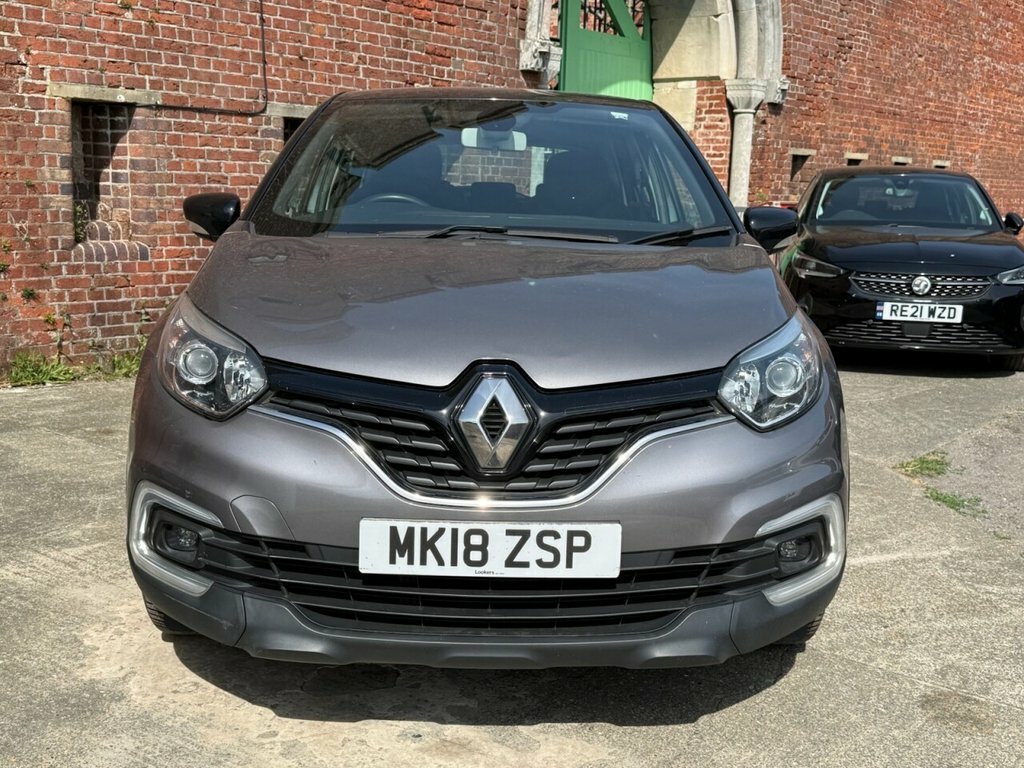 Renault Captur 0.9L Dynamique Nav Grey #2