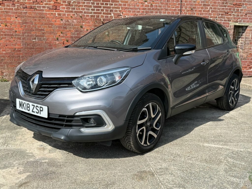 Renault Captur 0.9L Dynamique Nav Grey