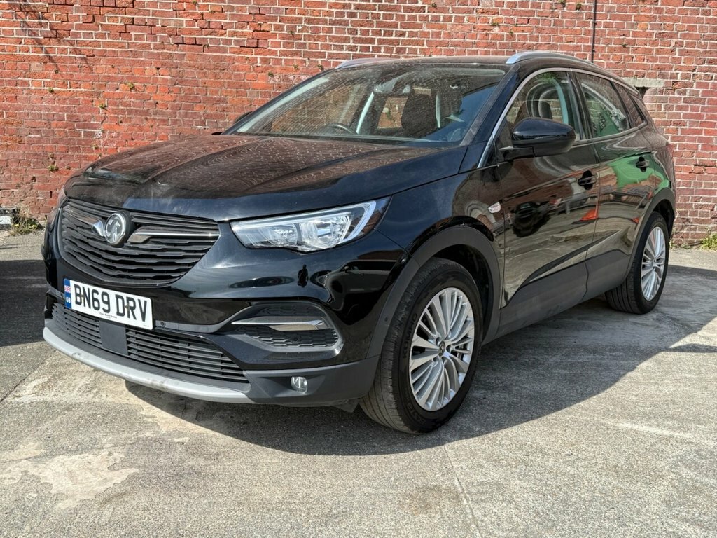 Vauxhall Grandland X 1.5L Business Edition Nav Black