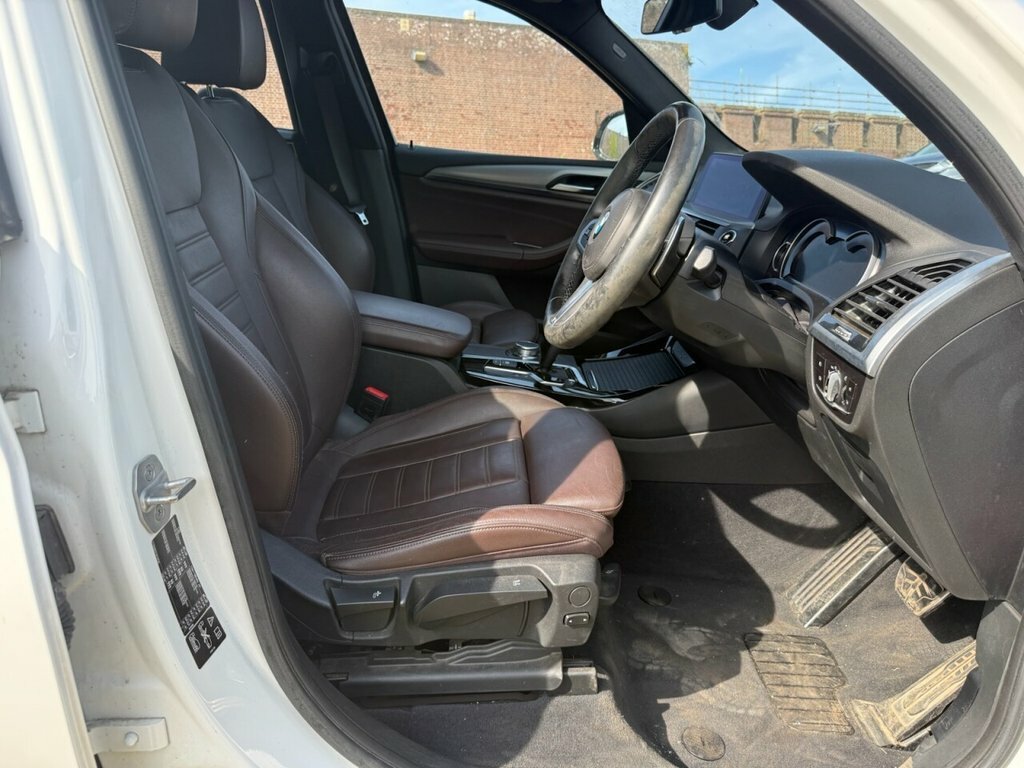 BMW X3 2L M Sport AY68KGP White #3