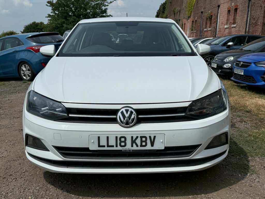 Volkswagen Polo 1L Se White #2