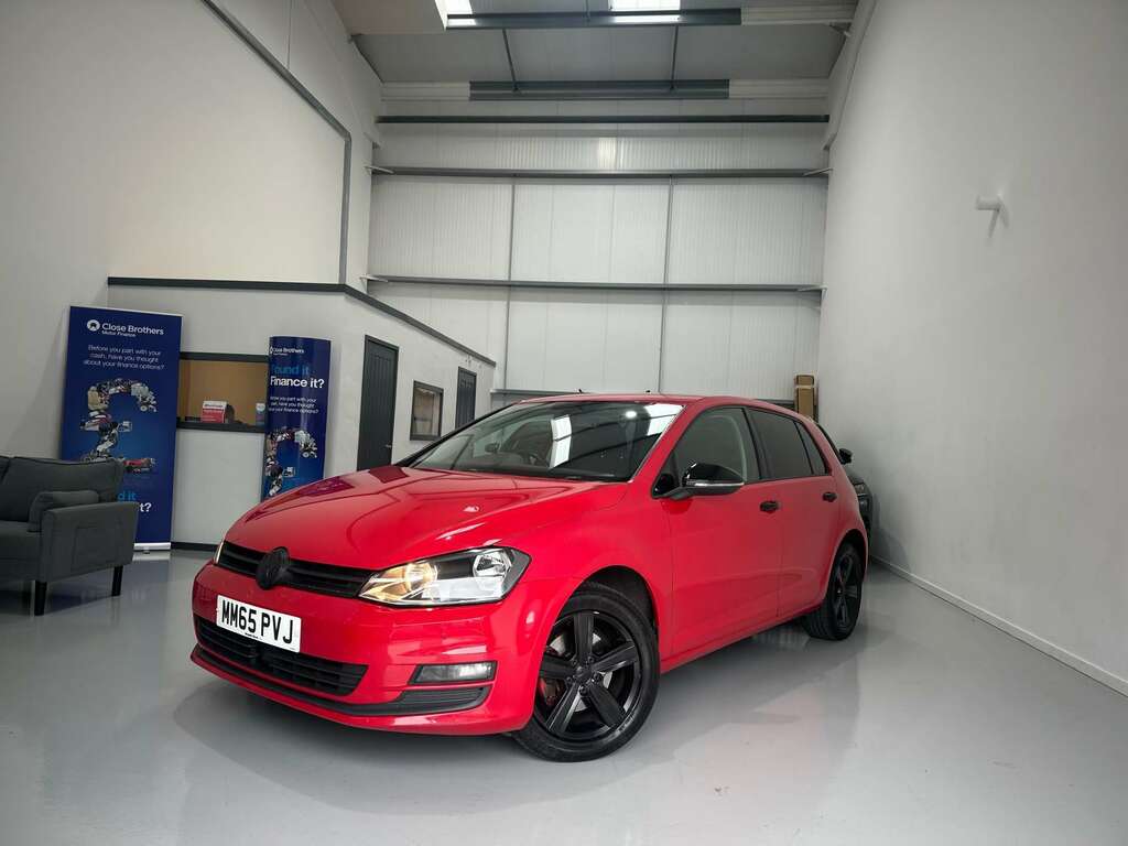 Volkswagen Golf Volkswagen Golf 2015 MM65PVJ Red