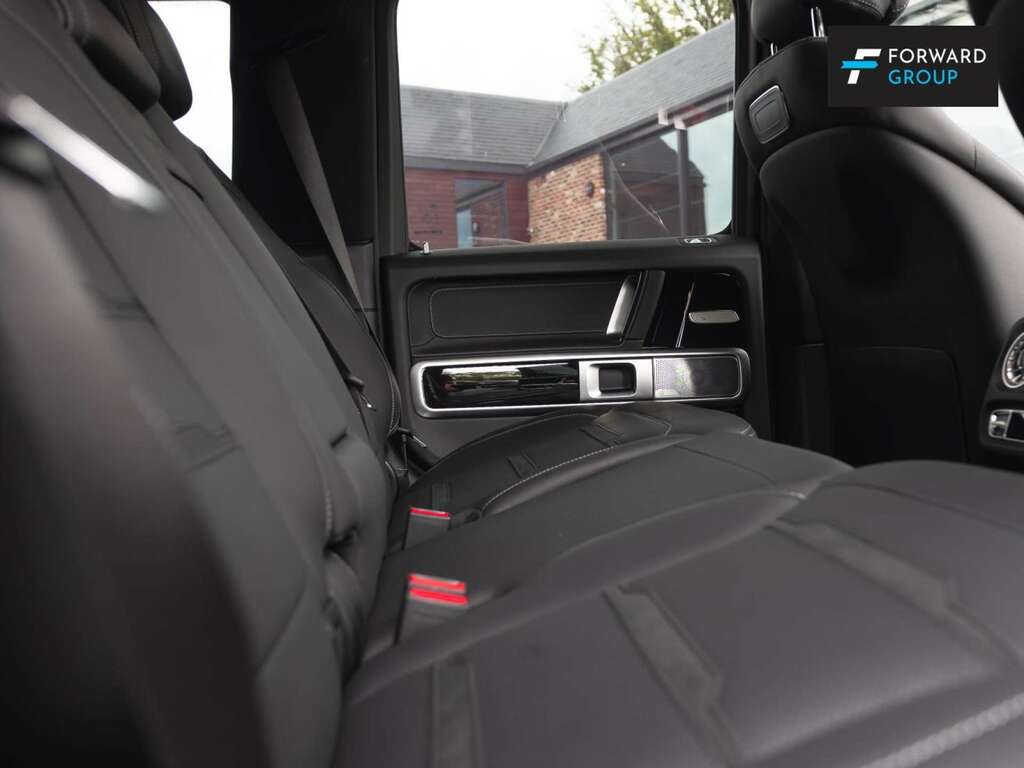 Mercedes-Benz G Class 2.9 G 400 Amg Black #29