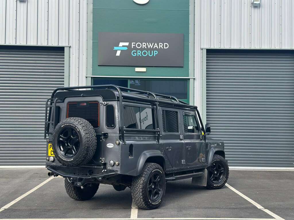 Land Rover Defender 110 Defender 110 Td Double Cab Green #12