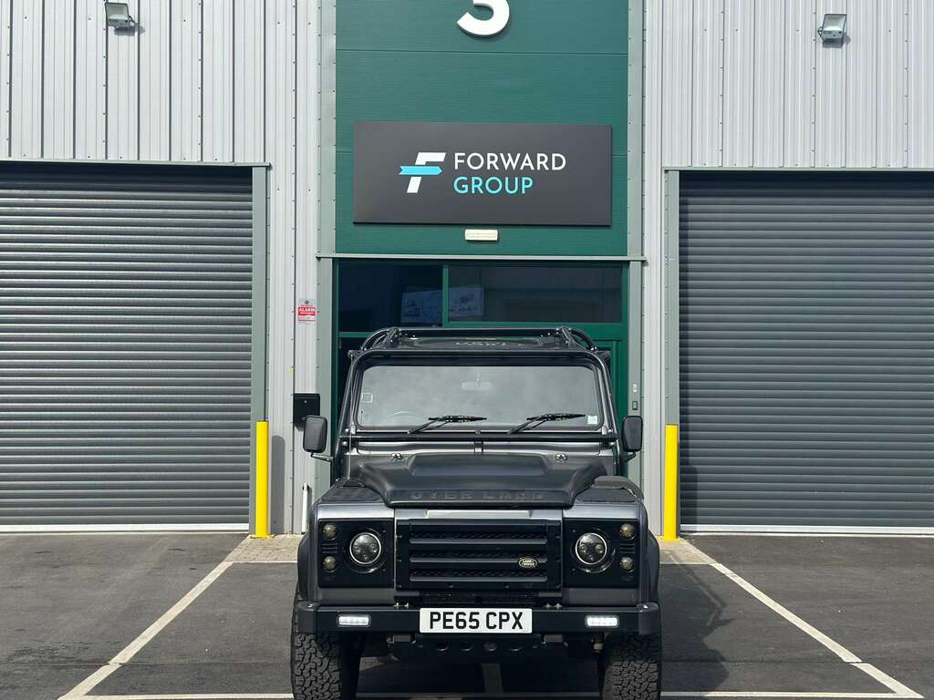Land Rover Defender 110 Defender 110 Td Double Cab Green #2