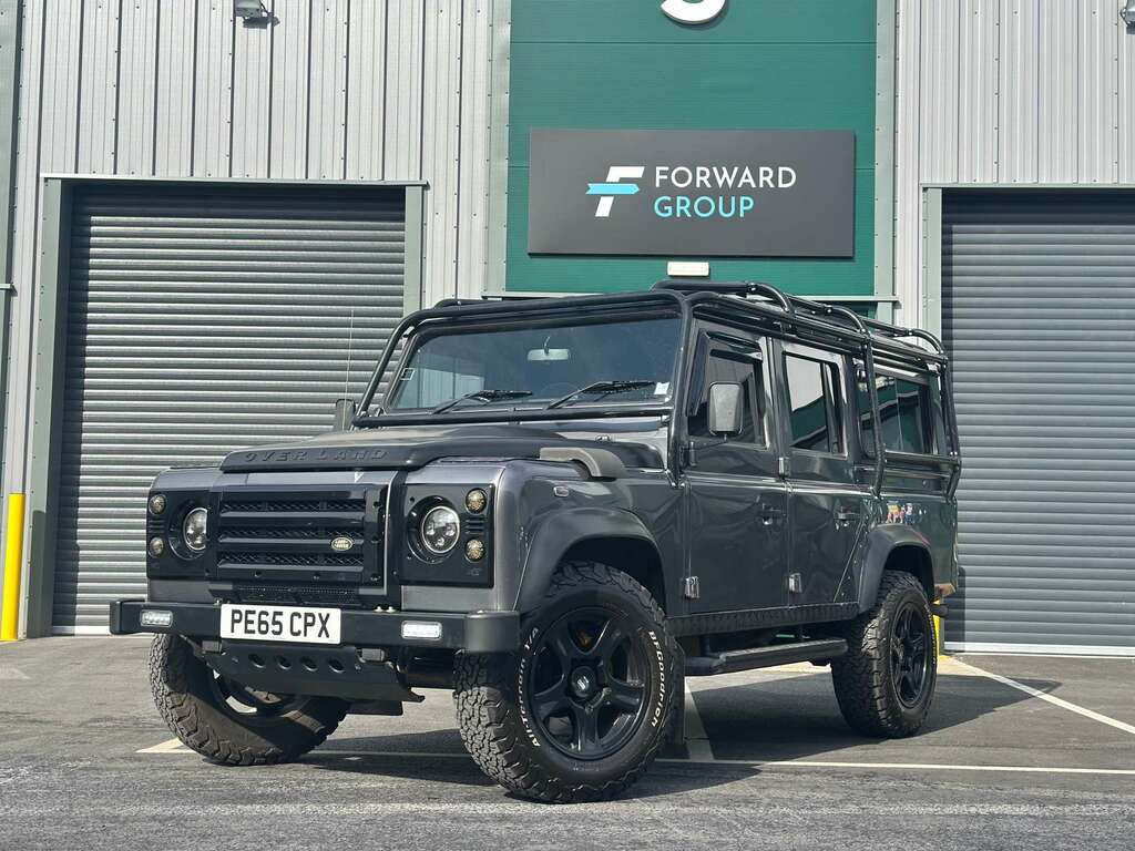 Land Rover Defender 110 Defender 110 Td Double Cab Green #1