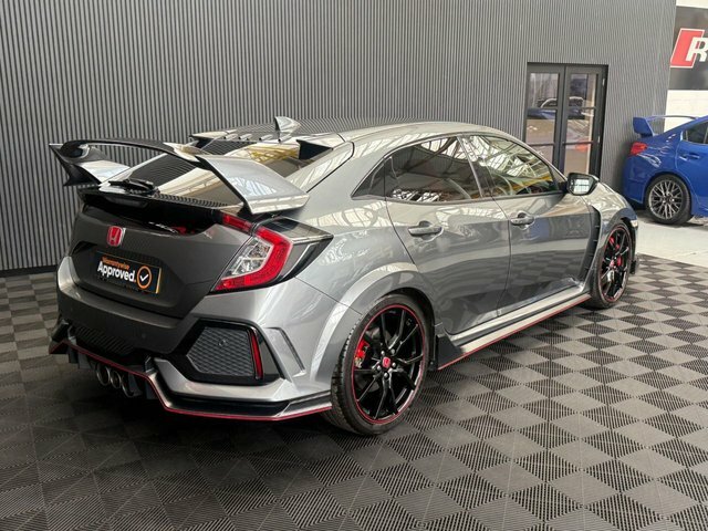 Honda Civic 2019 2.0 Vtec Turbo Type R Gt Hatchback Grey #5