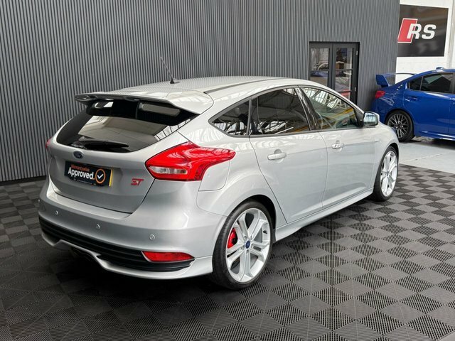 Ford Focus 2018 2.0T Ecoboost St-3 Hatchback Manua Silver #6
