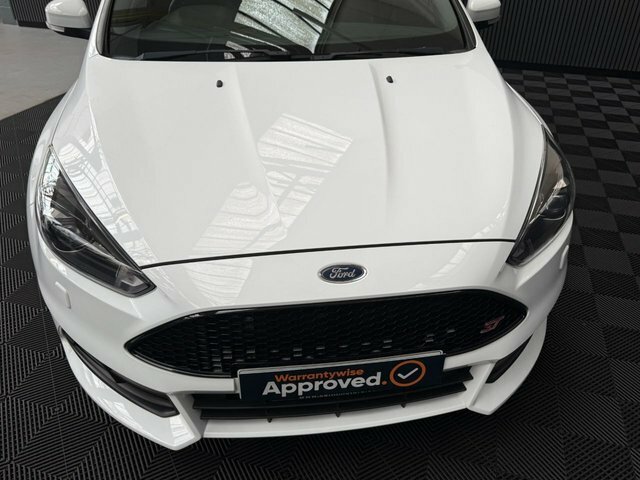 Ford Focus 2018 2.0T Ecoboost St-3 Hatchback Manua HJ18VGC White #6