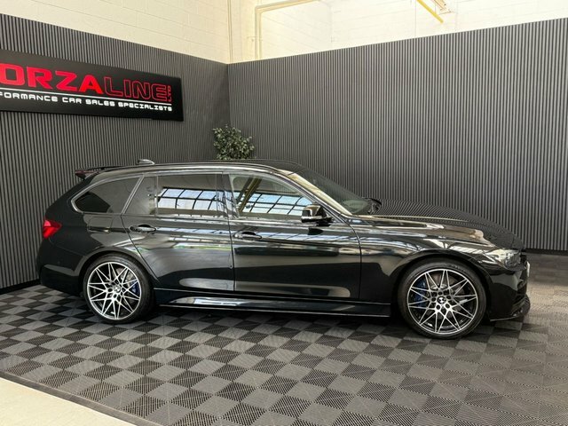 BMW 3 Series 2017 3.0 335D M Sport Shadow Edition Touring D Black #2