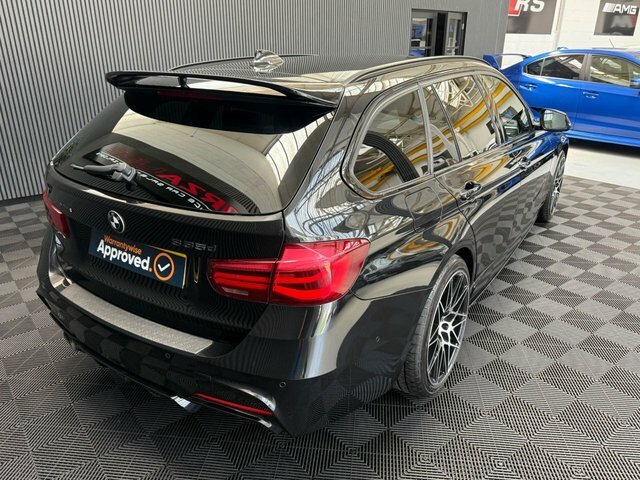 BMW 3 Series 2017 3.0 335D M Sport Shadow Edition Touring D Black #4