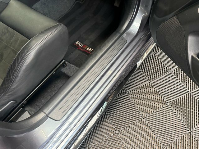 Mitsubishi Lancer Elegance Silver #18