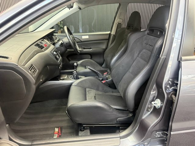 Mitsubishi Lancer Elegance Silver #39