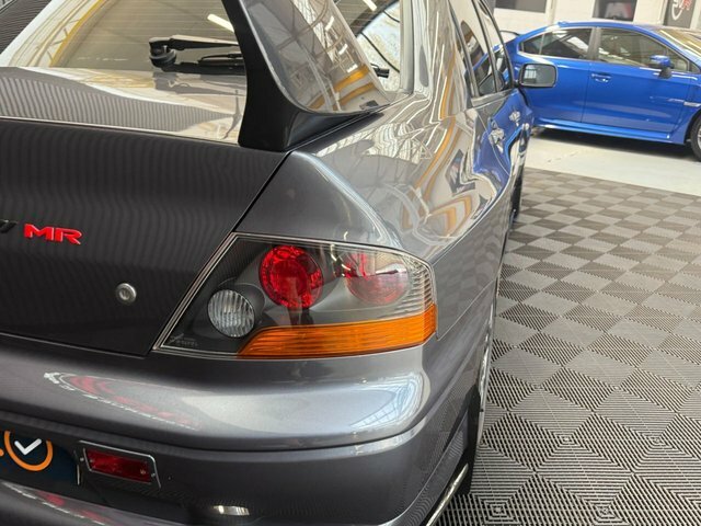 Mitsubishi Lancer Elegance Silver #66