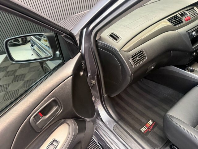 Mitsubishi Lancer Elegance Silver #43