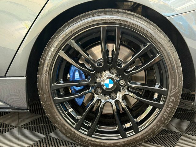 BMW 3 Series 330D M Sport Silver #40