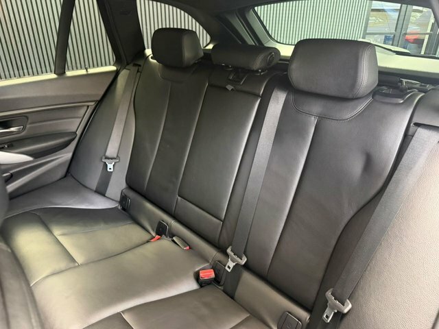 BMW 3 Series 330D M Sport Silver #31