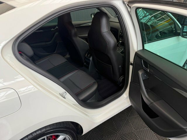 Skoda Octavia Octavia Vrs Tsi White #21